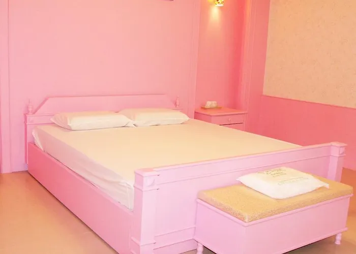 โรงแรม The Great & Ratchaburi